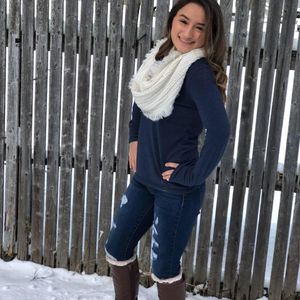 Meet your Posher, Isabel